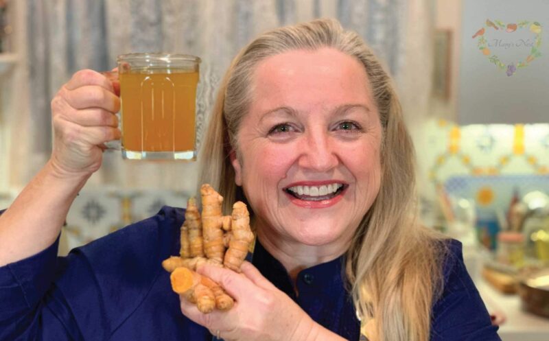 How to Make Turmeric Tea to Boost Your Immune System