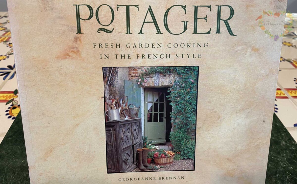Top 10 Best Gardening Books for Creating Your Kitchen Garden - Mary's Nest