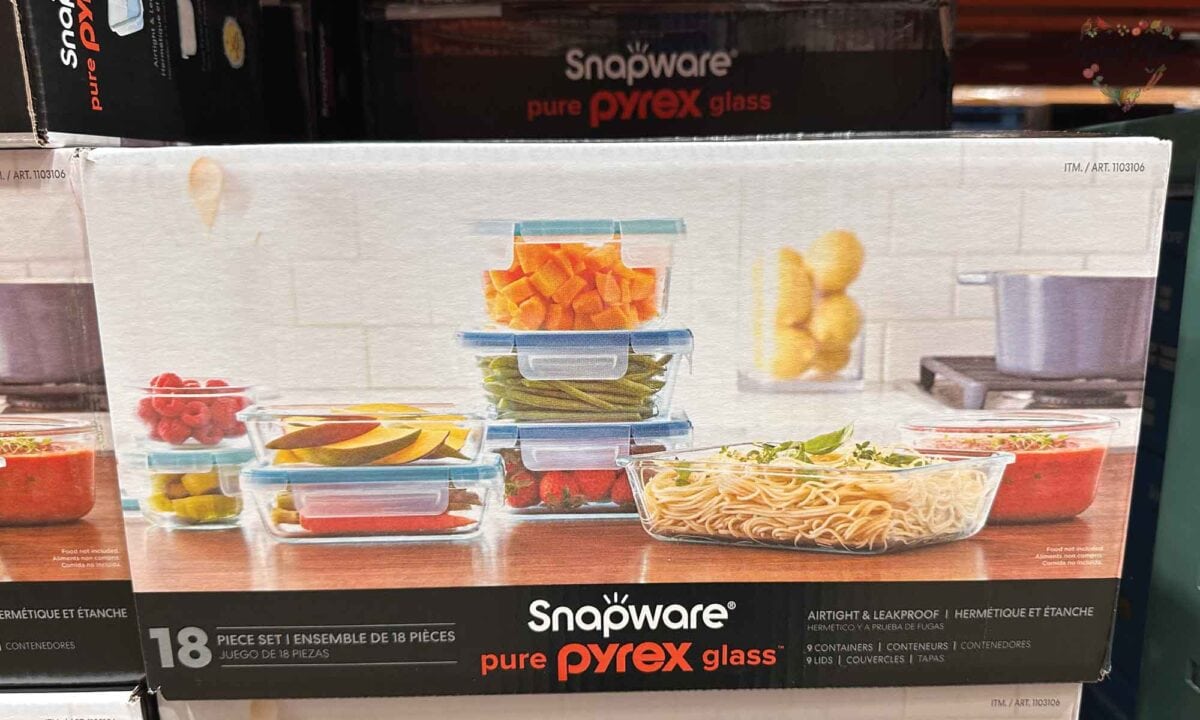 Showing the Snapware pyrex glass box from Costco.