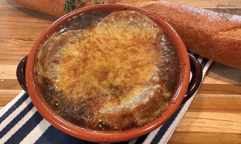 How to Make Traditional French Onion Soup